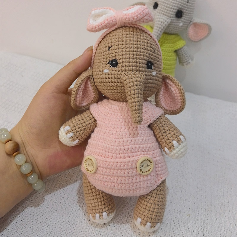 Handmade Crochet Elephant Coup - đánh giá và giá Baby Nursery Game