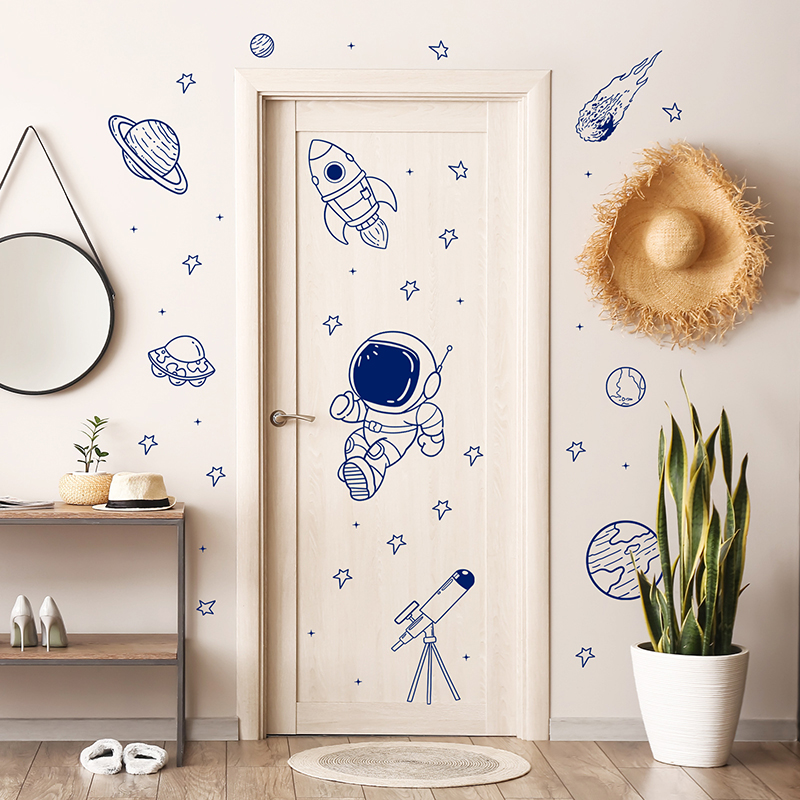 Cartoon Universe Astronaut Pla - đánh giá và giá Baby Nursery Needs